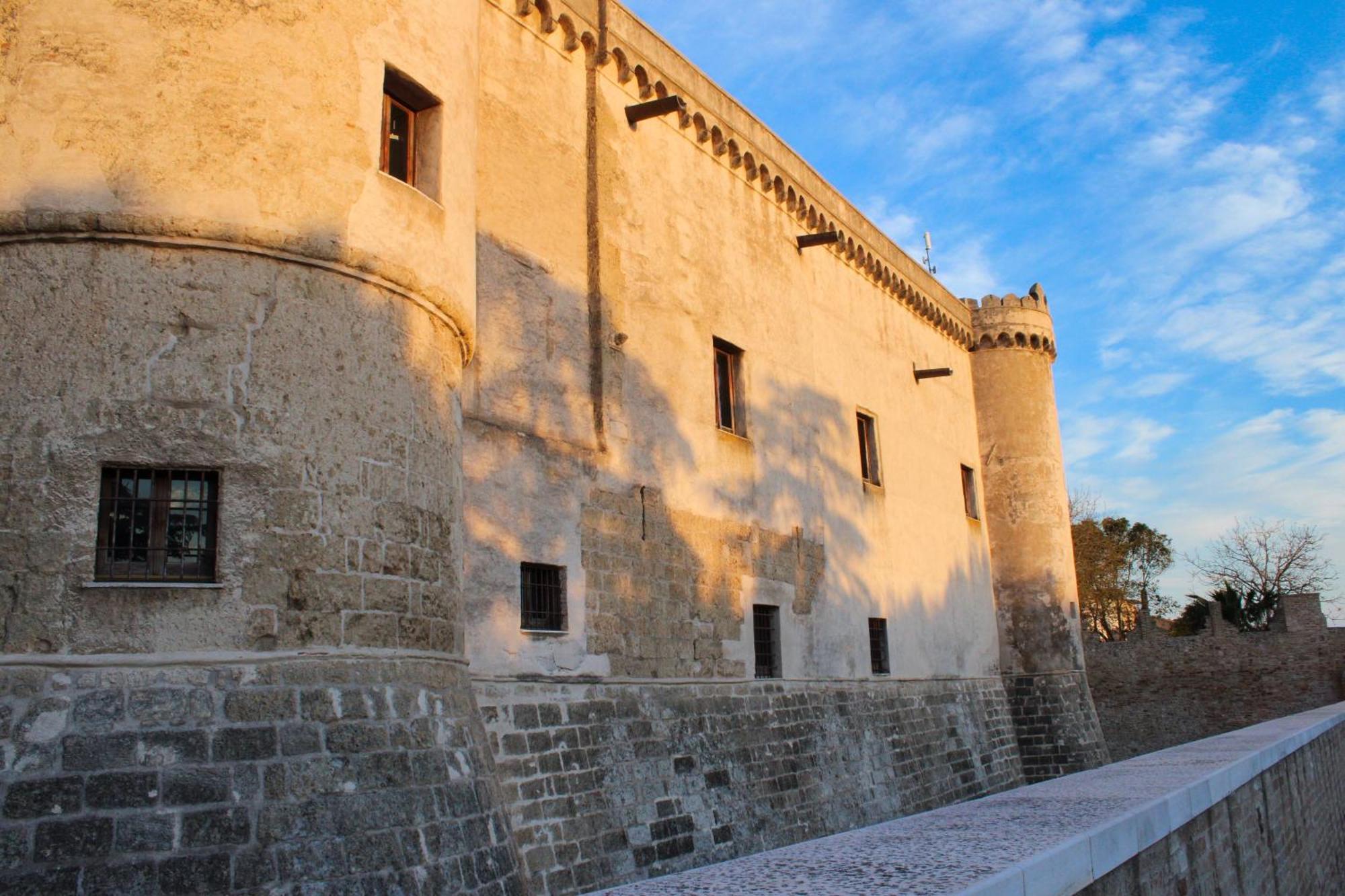 B&B Palazzo Croghan Torremaggiore Bagian luar foto